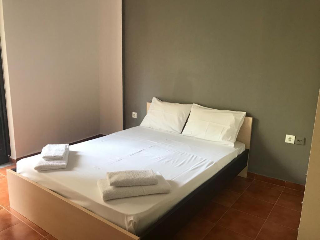Amalthia Hotel Apartments Rethymno Exterior foto
